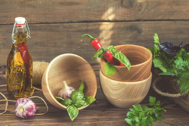 Kulinárska miska s bylinkami